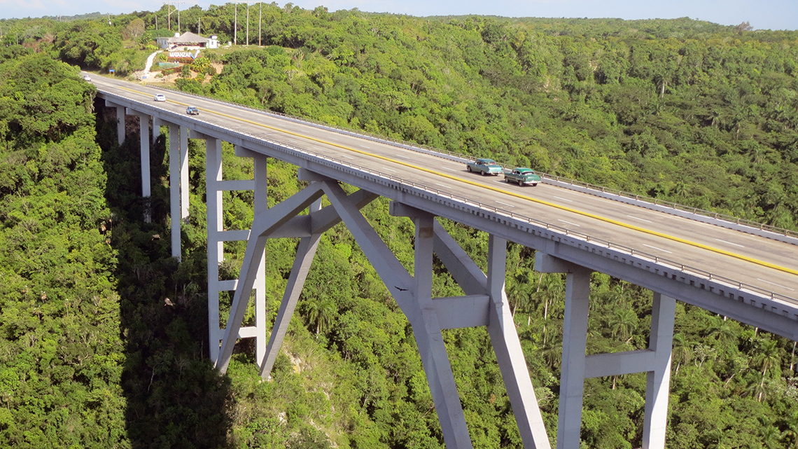 View of cars crosing the Bacunayagua Bridge in Cuba