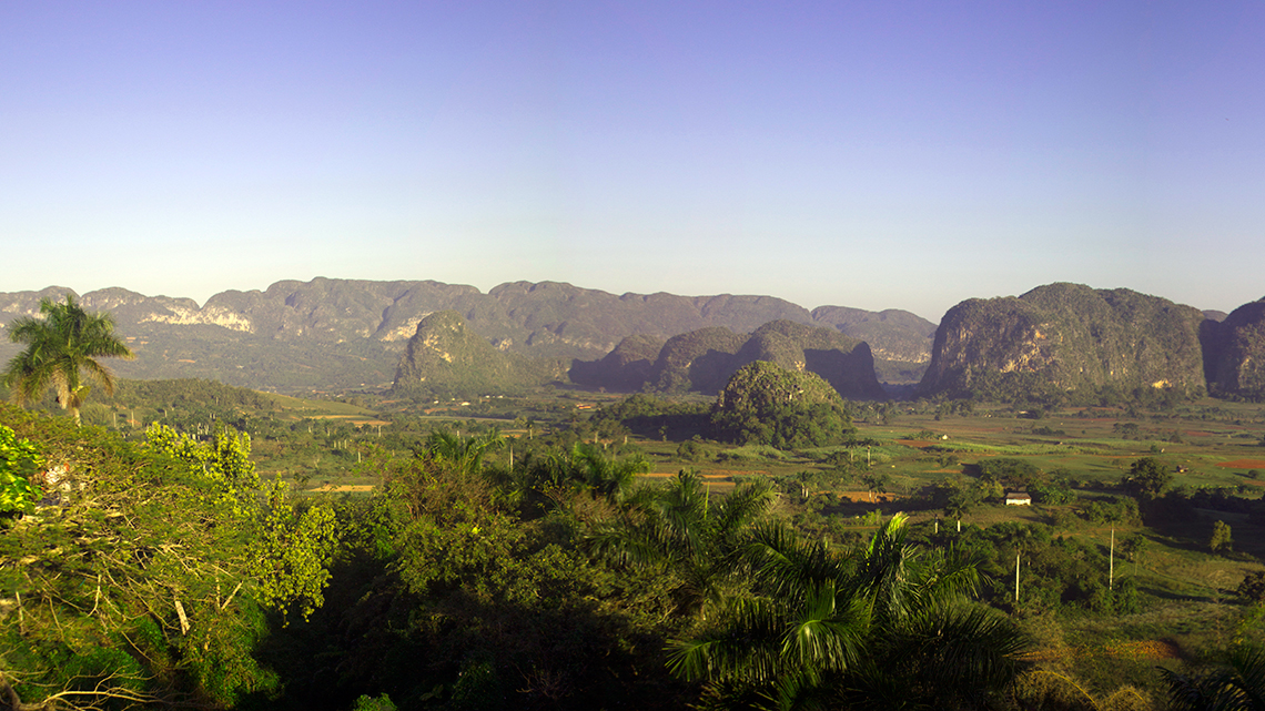 Amazing view, from Los Jazmines, of Vinales Valley